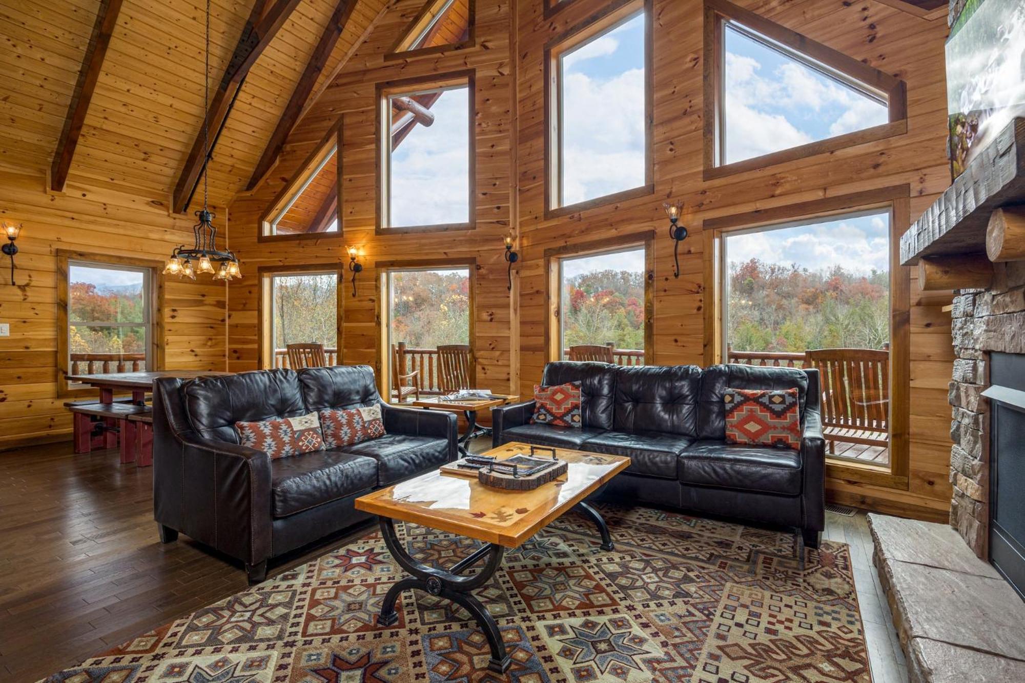 Ridge View Lodge Nature And Mountain View - Hot Tub - Firepit - Yard - Games Gatlinburg Exterior photo