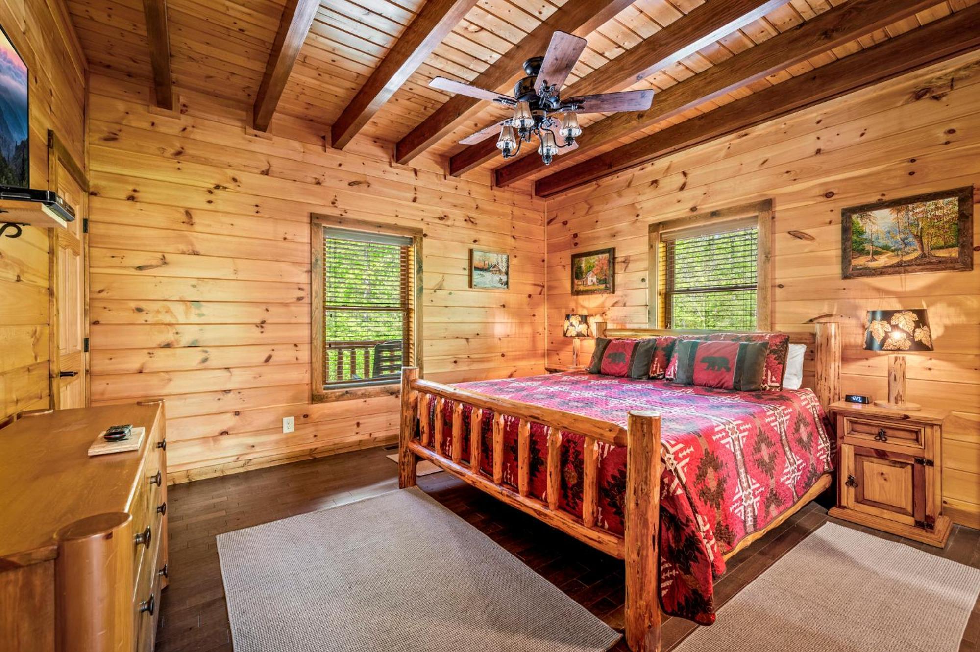 Ridge View Lodge Nature And Mountain View - Hot Tub - Firepit - Yard - Games Gatlinburg Exterior photo